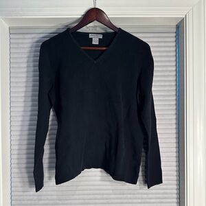 Black Eddie Bauer 100% cotton v neck sweater